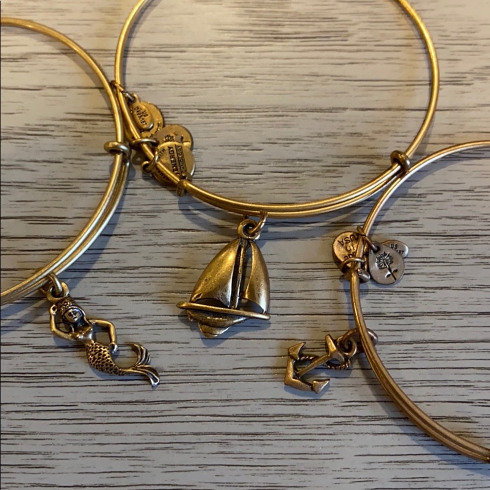 Alex and ani gold nautical set